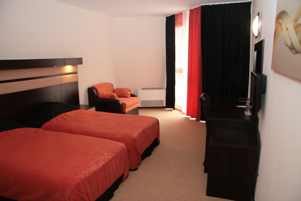 Hotel Byalo More บานิเท ห้อง รูปภาพ