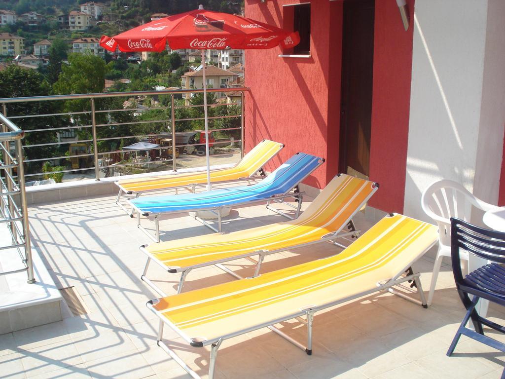 Hotel Byalo More บานิเท ภายนอก รูปภาพ
